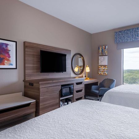 Hampton Inn Saint Robert Zewnętrze zdjęcie