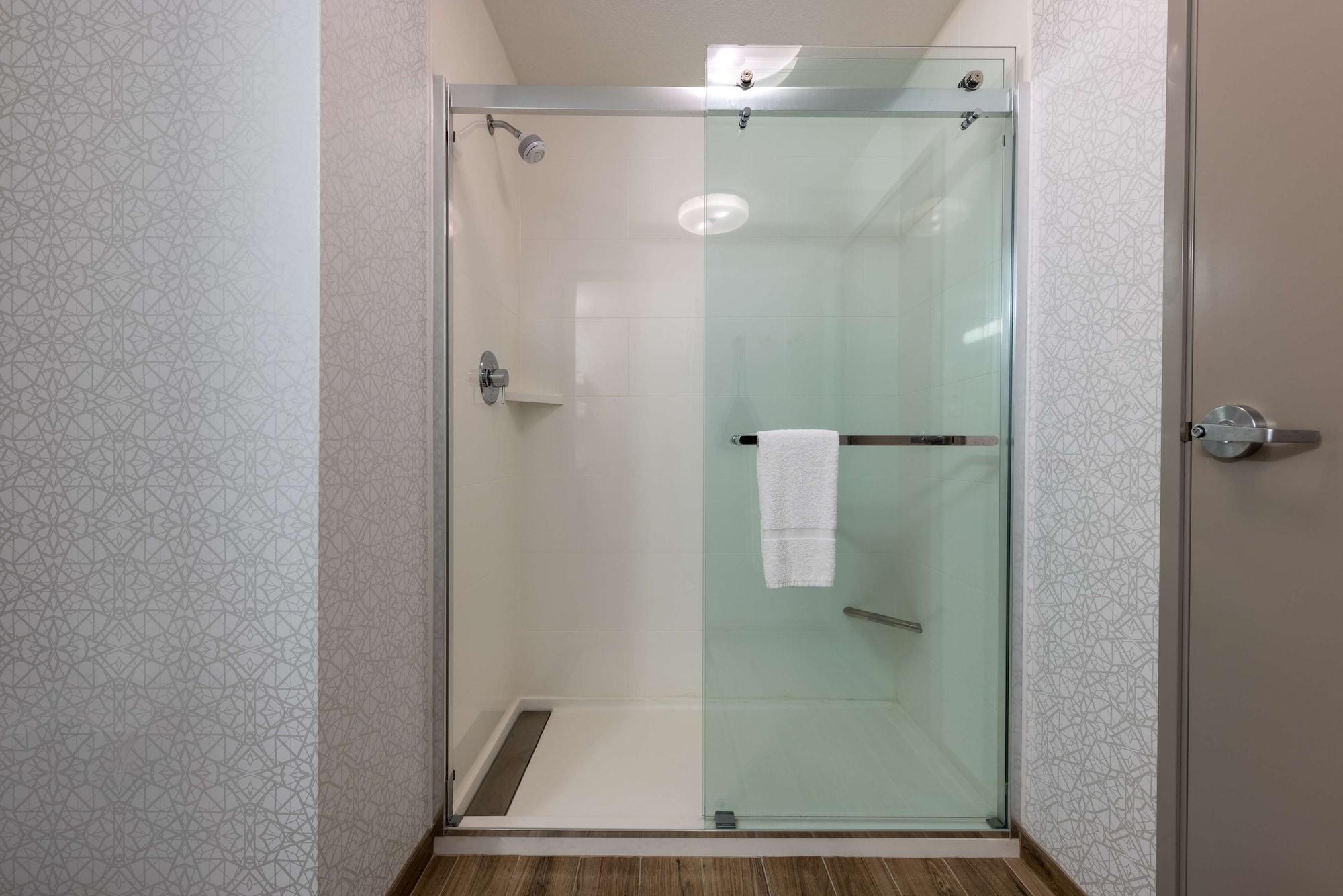 Hampton Inn Saint Robert Zewnętrze zdjęcie