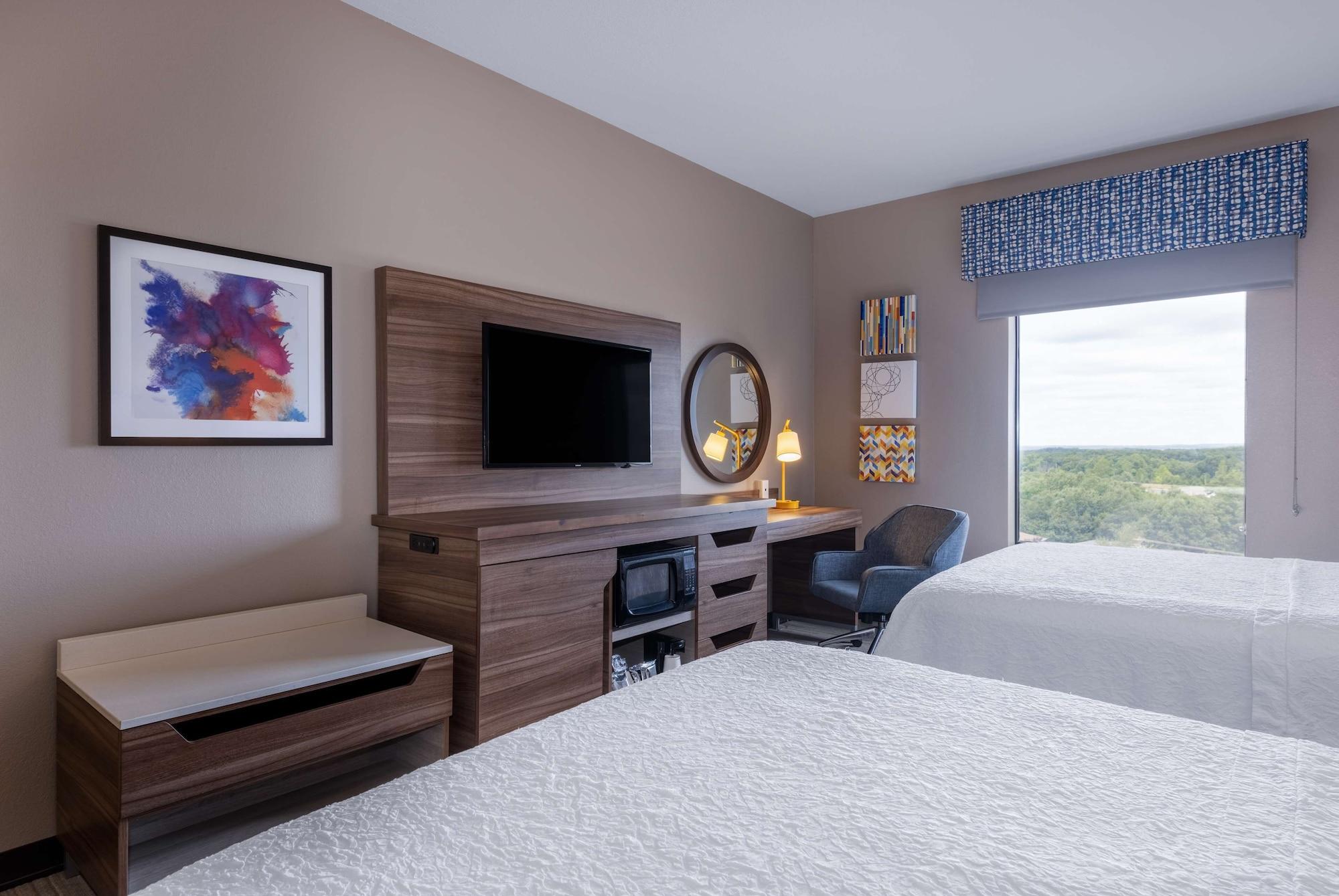 Hampton Inn Saint Robert Zewnętrze zdjęcie