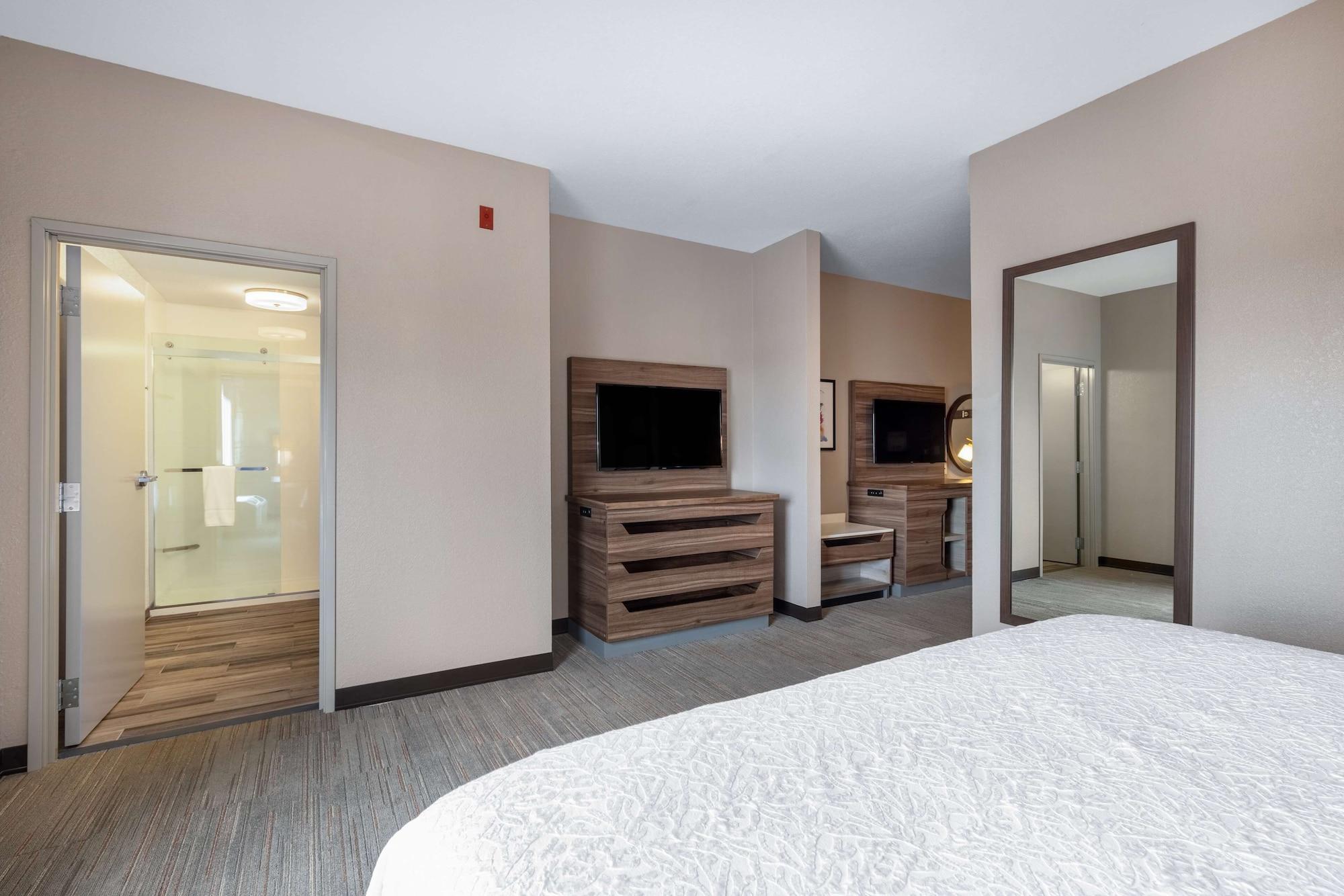 Hampton Inn Saint Robert Zewnętrze zdjęcie