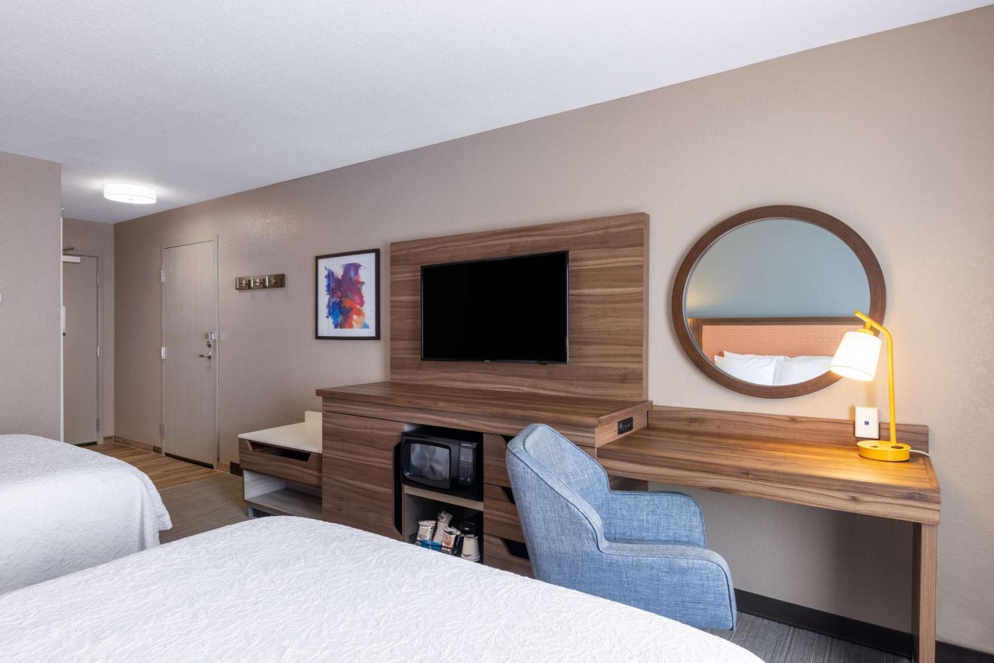 Hampton Inn Saint Robert Zewnętrze zdjęcie